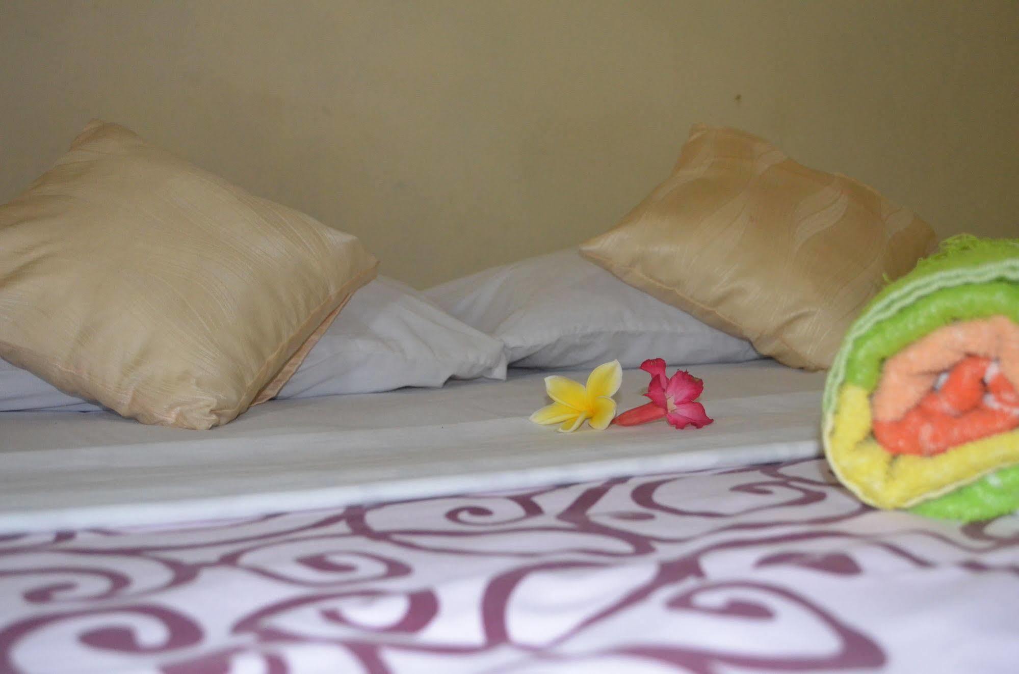Belong Bunter Homestay Uluwatu Esterno foto